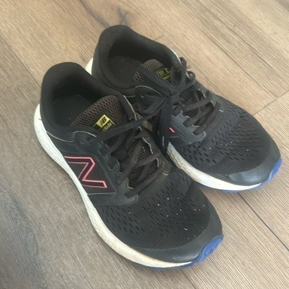 New Balance 520 comfort ride ! Size 8